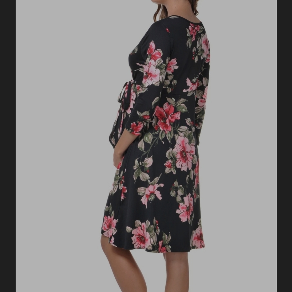Beachcoco Maternity Dress Black Floral Medium - Picture 6 of 6